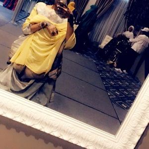 Meet your Posher, Asha